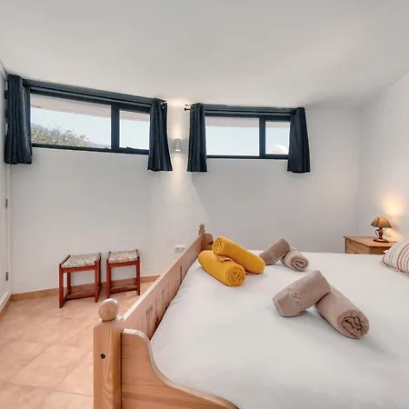 Olas Del Risco - Ocean Views - 2 Min By Lanzarote * Famara